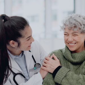 Mujer en consulta de menopausia